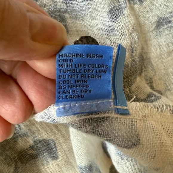 J MCLAUGHLIN CONSTANCE LINEN BLOUSE IN PAINTED LEOPARD BUTTON FRONT GAUZY S - Picture 10 of 11